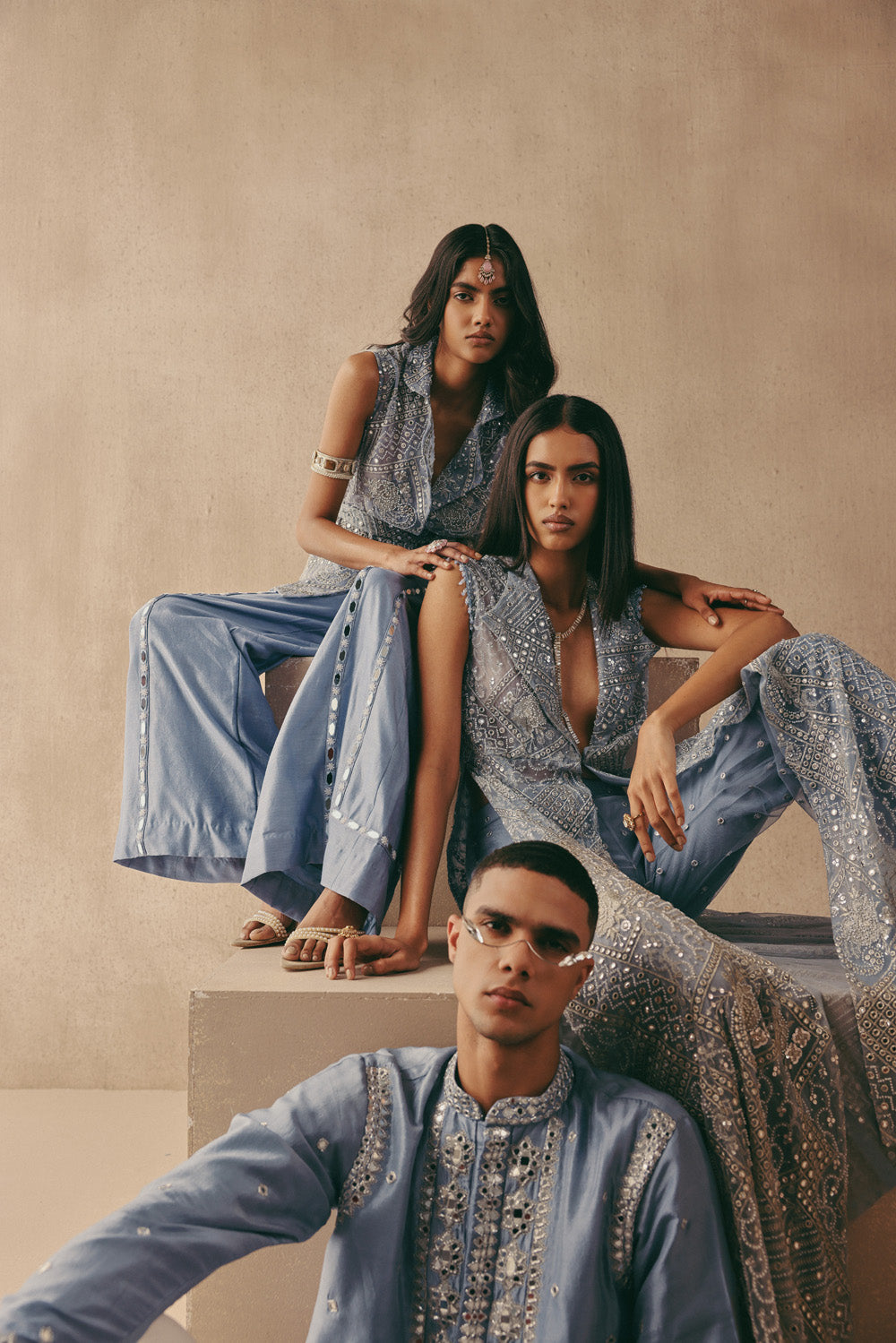 Mirror & Zari Embellished Kurta Set