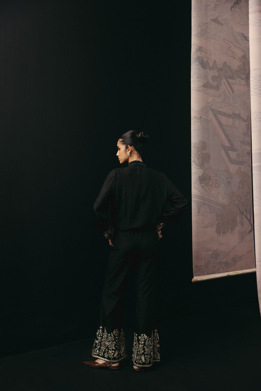 Parsi Gaara  Bow Tie Shirt