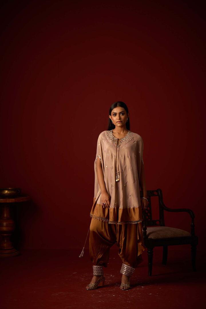 Tissue Mirror Work Round Cape