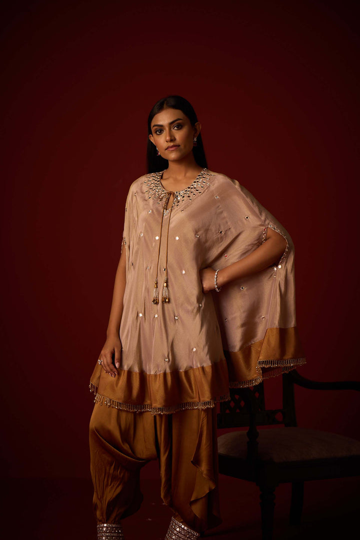 Tissue Mirror Work Round Cape