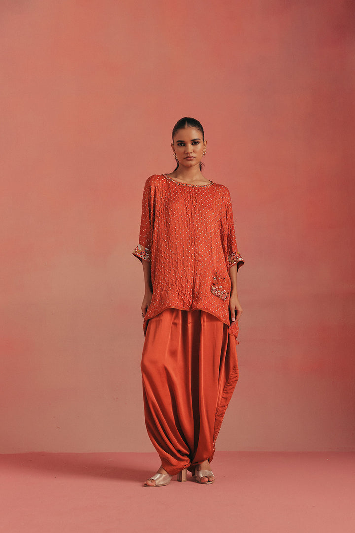 Cuff Sleeves Cape Top