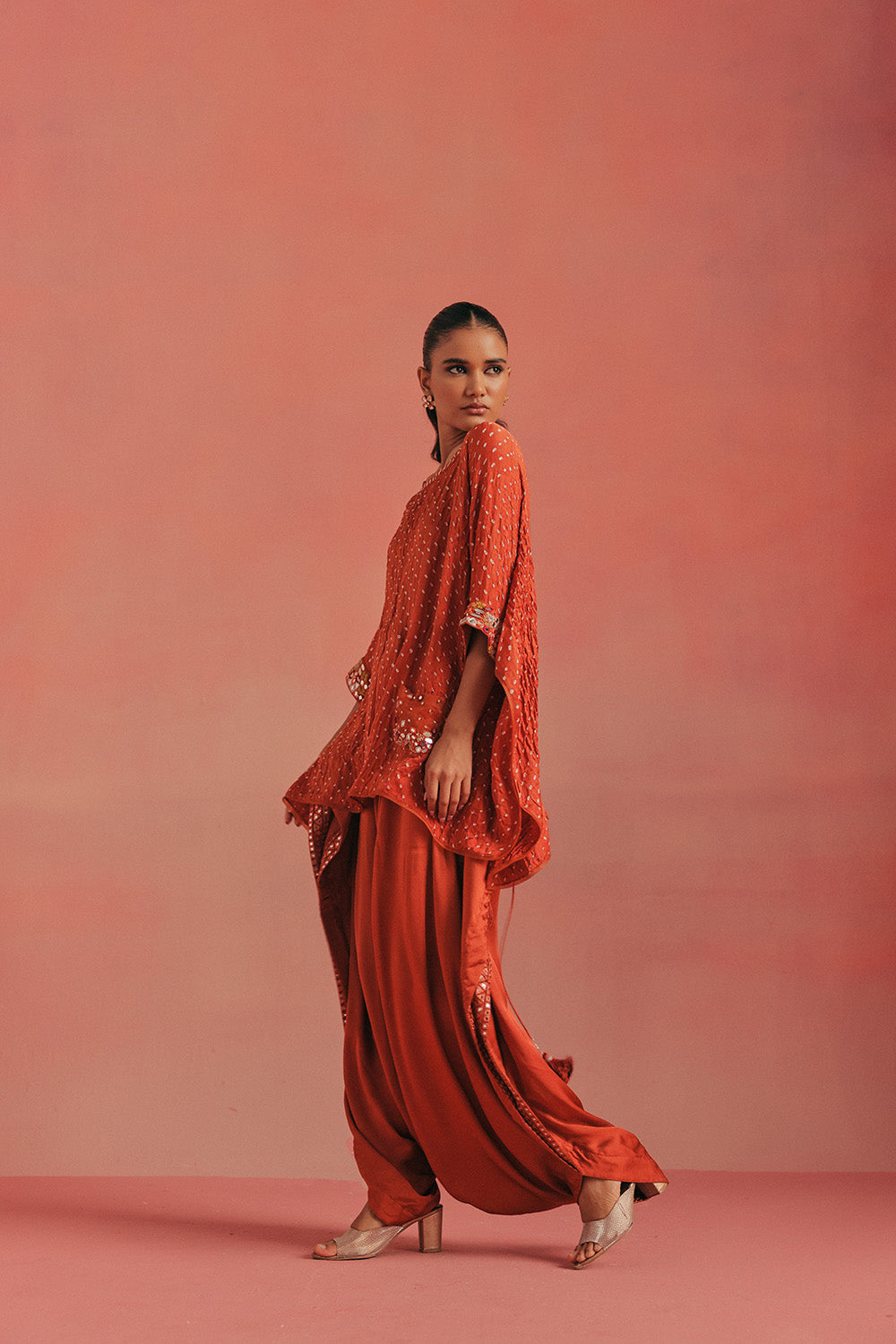 Cuff Sleeves Cape Top