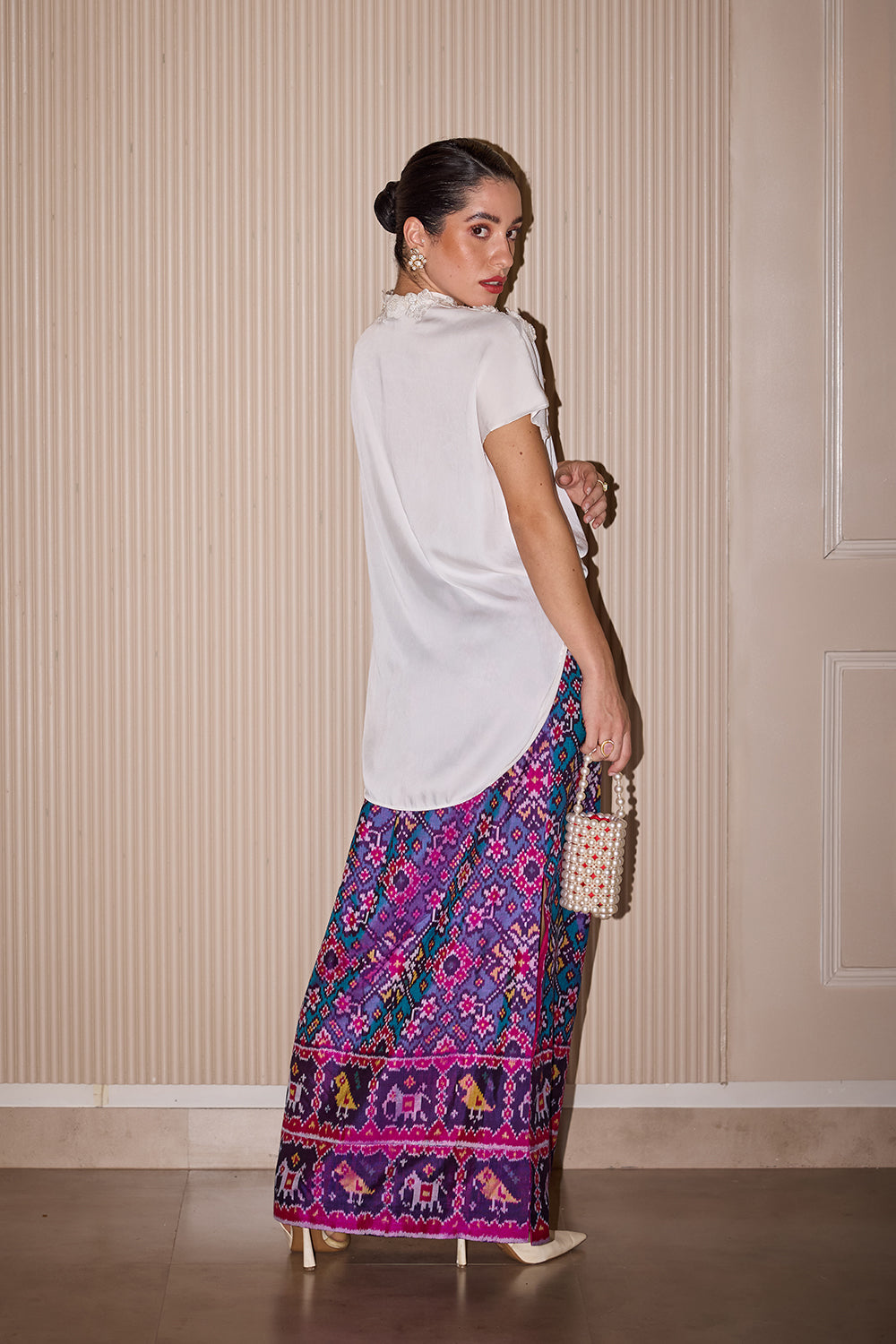 3D Flowers Top With Patola Pencil Skirt