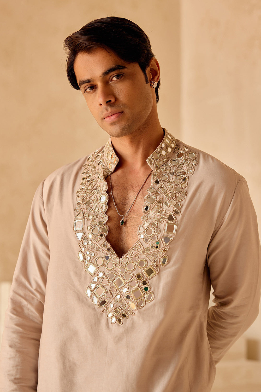 ZARI MIRRORWORK KURTA WITH STRAIGHT PANTS