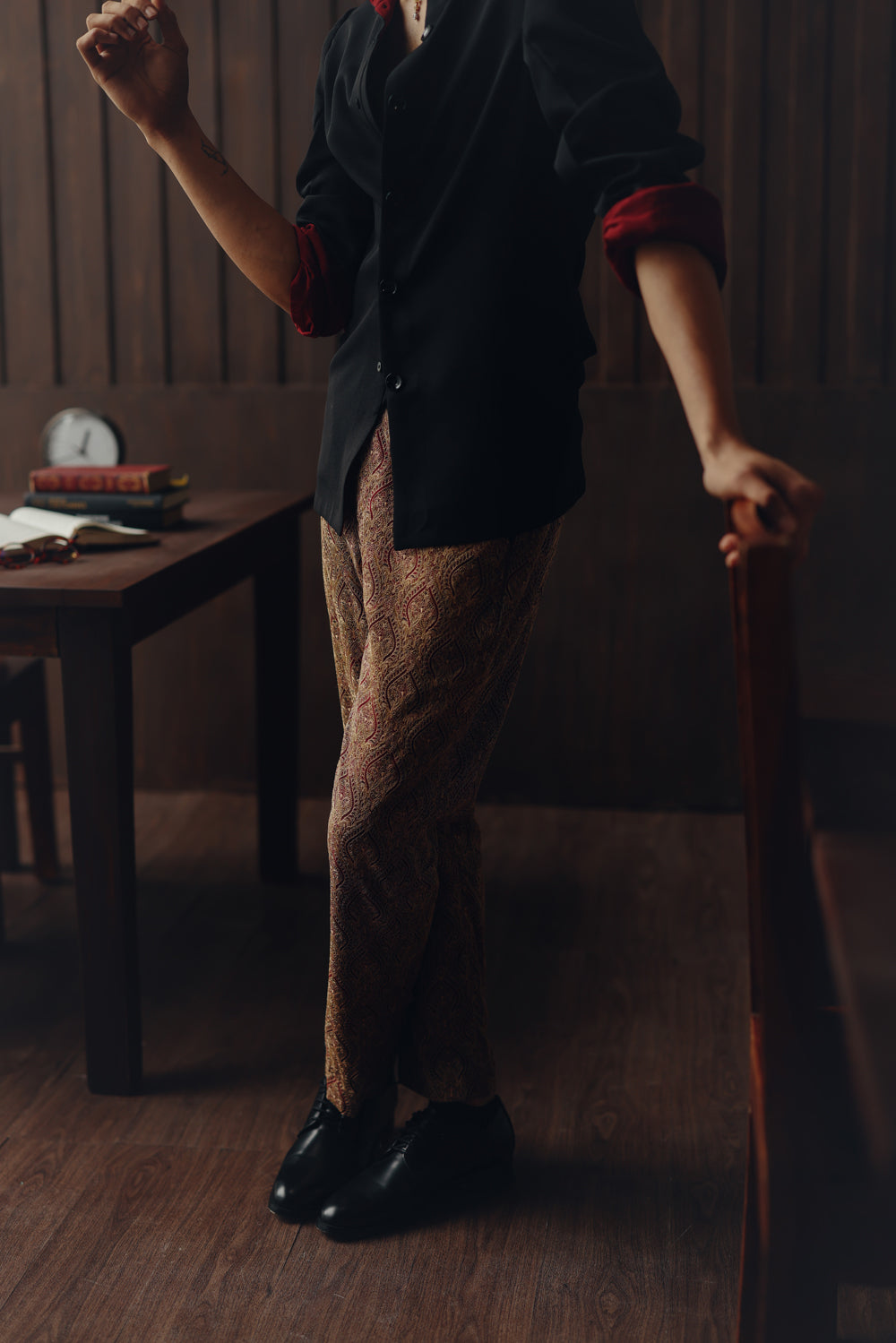 Hi Neck Short Jacket With Straight Pants