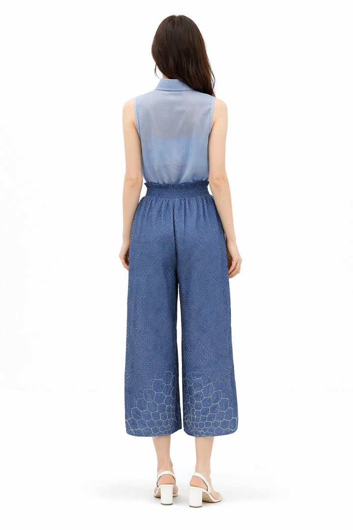 Tissue organza shirt with tie and Crushed bandhani pants