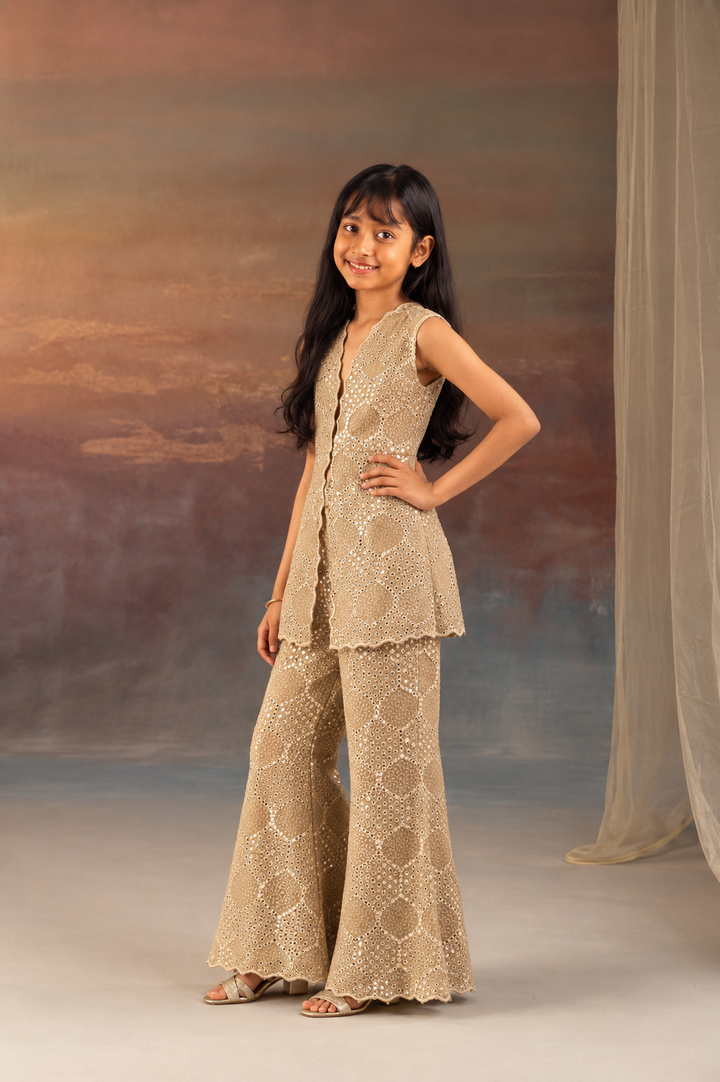 Scallop Peplum Top with Scallop Bellbottom