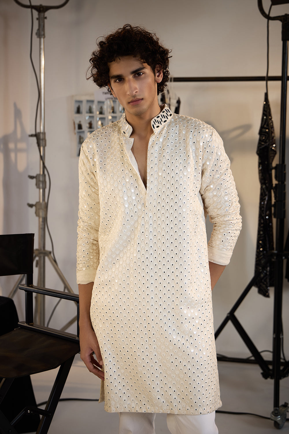 Booti Mirrorwork Straight kurta