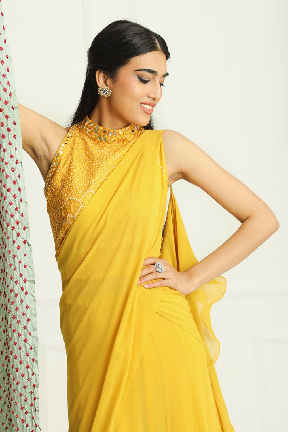 Pale Yellow Embroidered Lehenga Saree Set Design by Saaj By Ankita at  Pernia's Pop Up Shop 2024